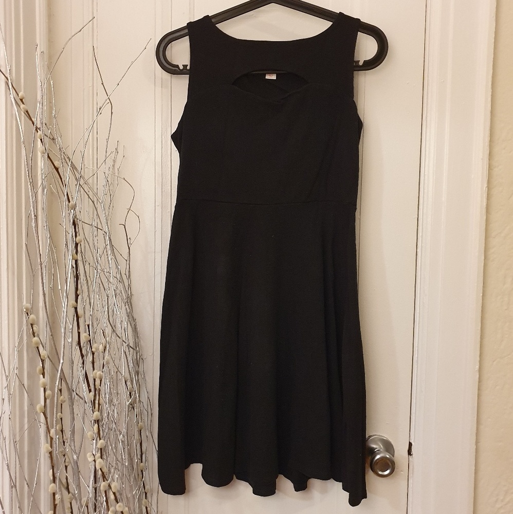 Black dress
